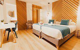 Hotel Lotus